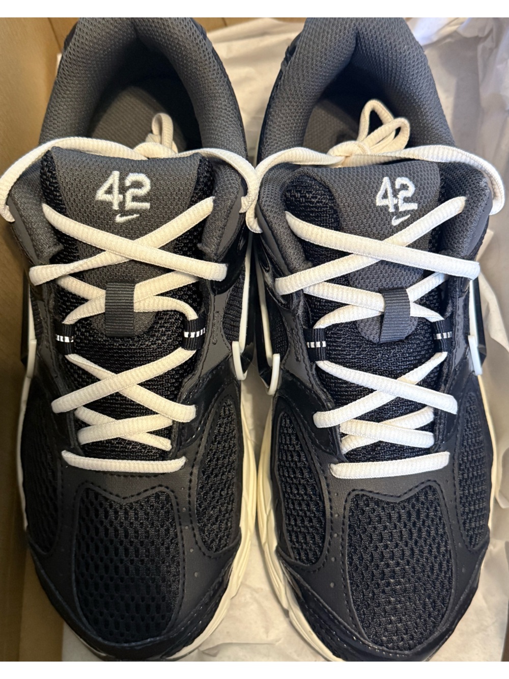 Nike V5 RNR JRD Big Boy 6.5/Womens 8